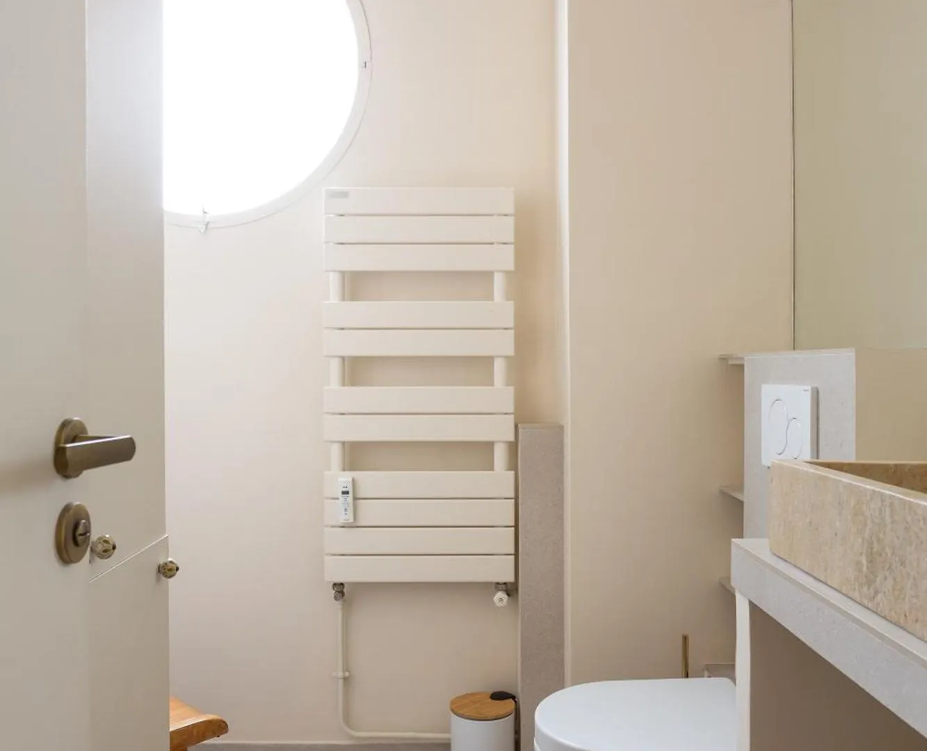 The Charming Saint Honore Apartment Paris